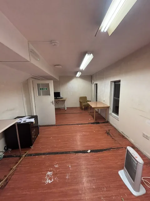 Asbestos artex removal from plasterboard walls in West Kensington