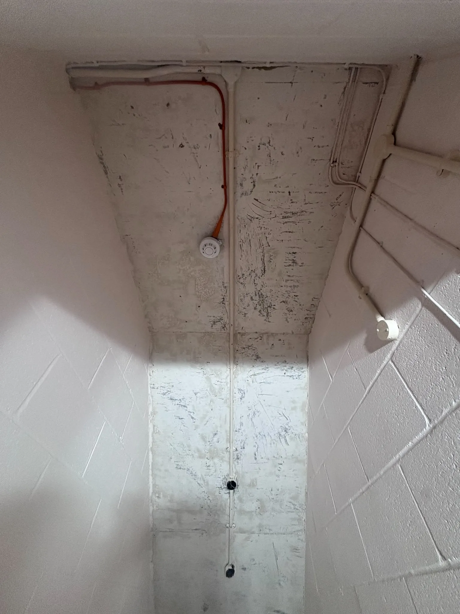Licensed asbestos gasket removal in a West Kensington commercial property